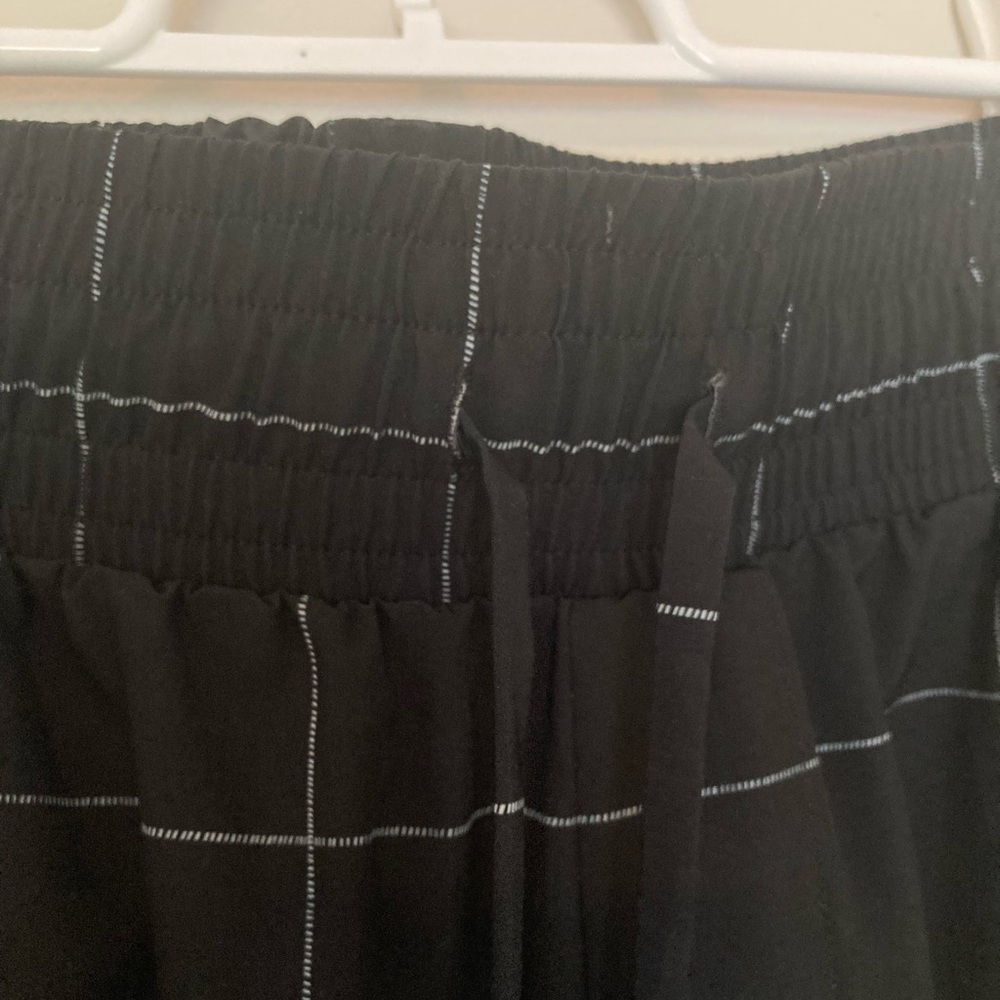 Albion Audrey Wide Leg Pants in Windowpane - Picture 3 of 6